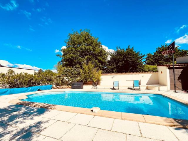 Belle villa avec piscine