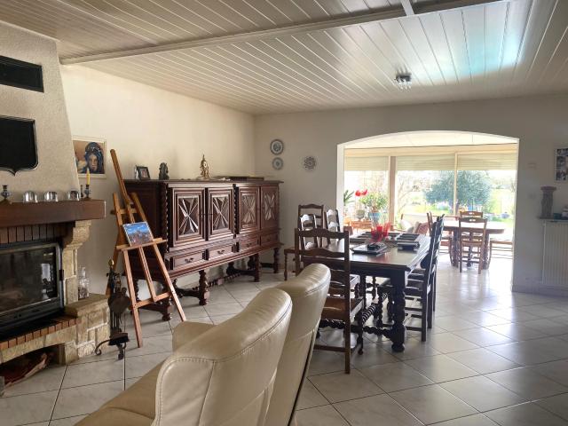 BELLE VILLA AVEC PISCINE