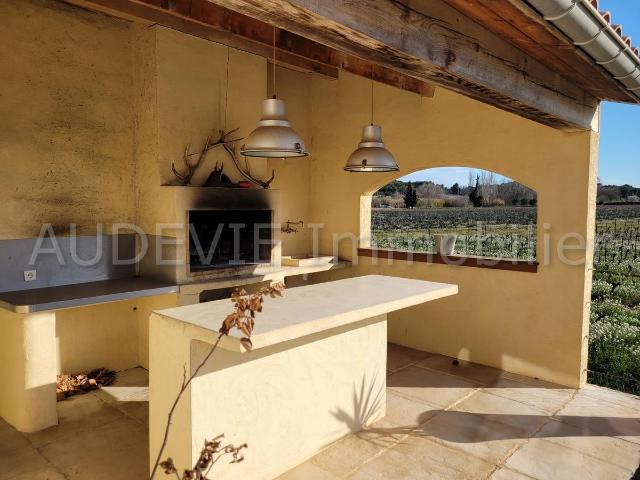 Belle villa avec piscine et dépendance sur 1200m² 120m² Puichéric