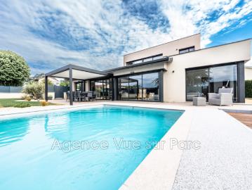 Belle villa contemporaine