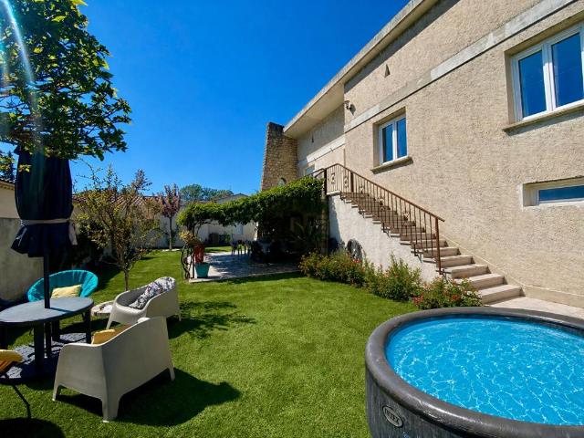 Belle villa familiale 8 pièces 180 m2 avec fort potentiel