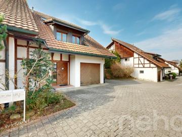 Belle villa familiale avec jardin à Avry sur Matran
