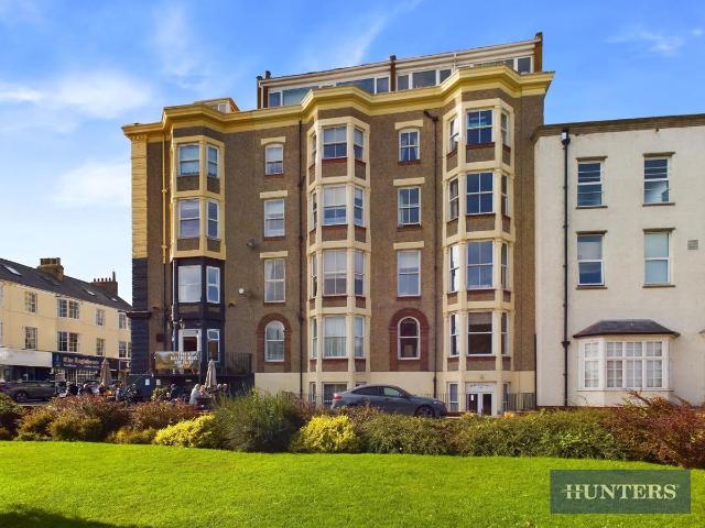 Belle Vue Court, Filey YO14, 2 bed flat to rent, £900 pcm | PrimeLocation