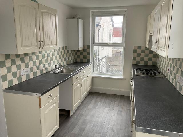 Belle Vue, Bude EX23, 1 bed flat to rent, £650 pcm | PrimeLocation
