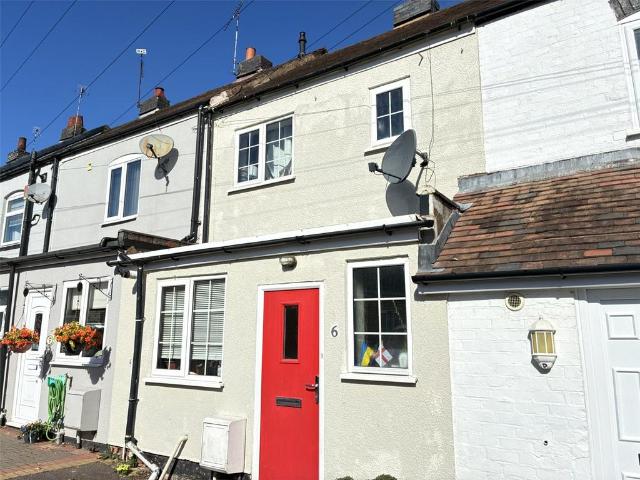Belle Vue, Nuneaton CV10 2 bed terraced house to rent £950 pcm £219 pw