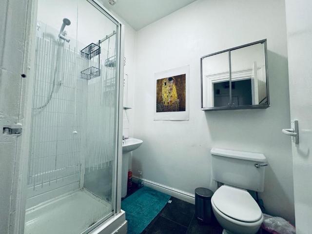 Belle Vue Road, Leeds LS3 1 bed flat to rent £615 pcm £142 pw