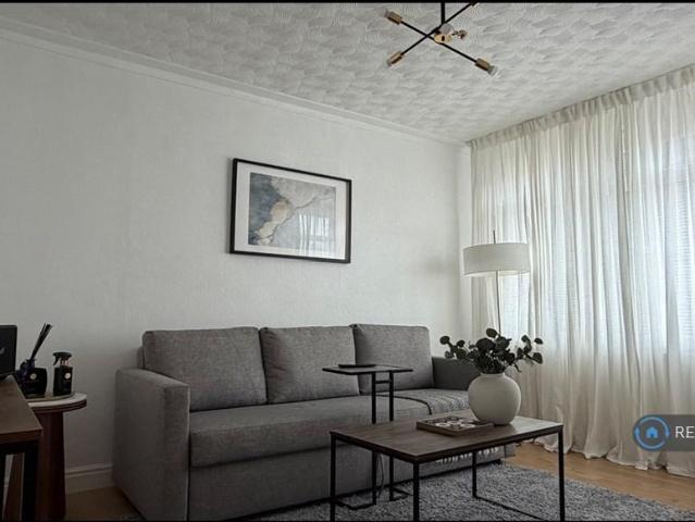 Belle Vue Road, Leeds, LS3 4 bed terraced house to rent £1,800 pcm £415 pw