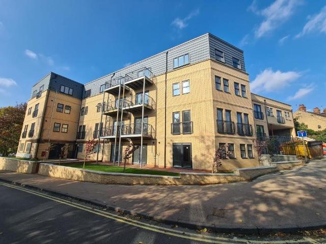 Belle Vue Road, Sudbury CO10 1 bed flat to rent £1,050 pcm £242 pw