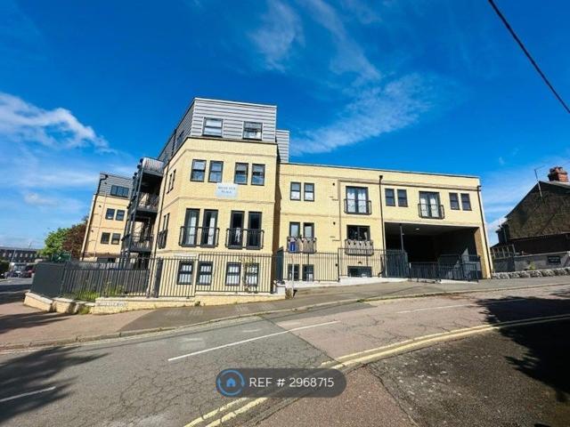 Belle Vue Road, Sudbury CO10, 1 bed flat to rent, £975 pcm | PrimeLocation
