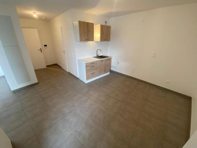 Belle affaire sur Thonon ! 14, boulevard du Général.