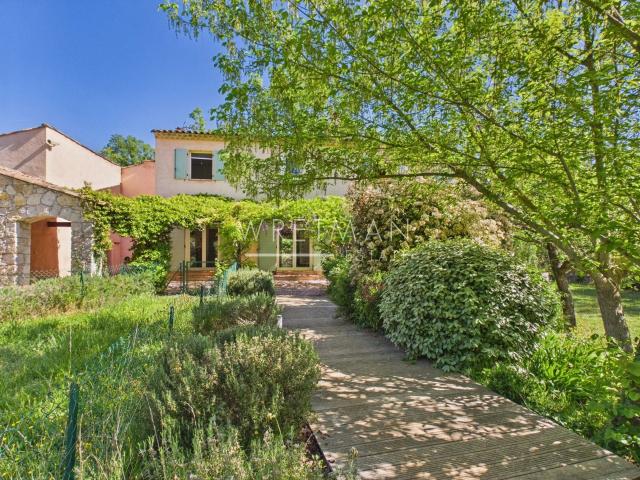 Belle Bastide avec Piscine Fayence 200m² Fayence