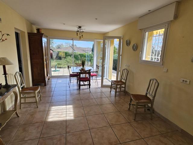 Belle Chaumière: Une villa familiale rare sur 2 300 m² de t. 210m² Mont de Marsan