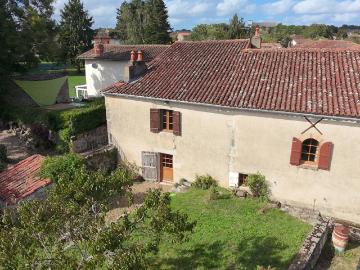 Belle demeure à Charroux
