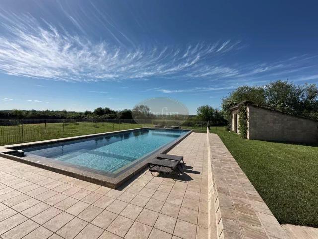 Belle Demeure en Copropriété 200m² Boulogne sur Gesse