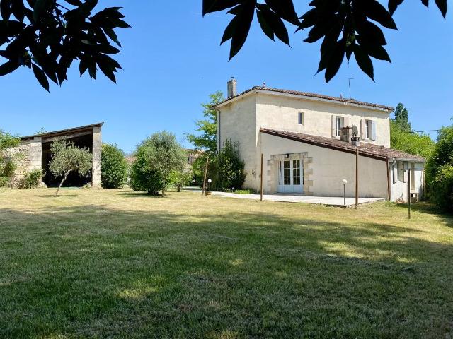 Belle demeure proche de Galgon 167m² Galgon
