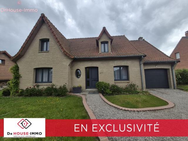 Belle et spacieuse maison de 5 pièces avec un jardin paysager à Isbergues