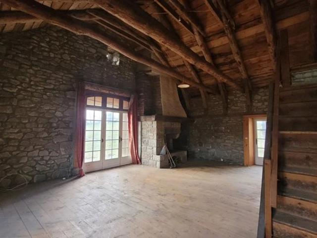 Belle Ferme Authentique en campagne du Chambon Sur Lignon