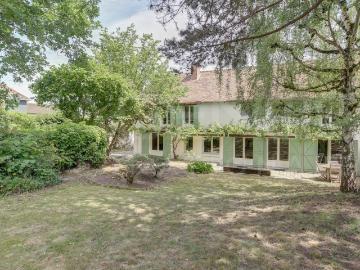 BELLE LONGERE ORGEVAL CENTRE VILLE