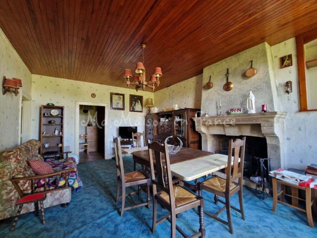 Belle Longère avec Dépendances Exclusivité 84m² Voussac