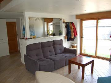 Longère en pierre coeur du village proche Branféré