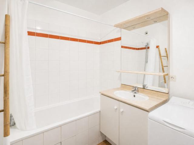 Belle logement de 10 m² à louer à Saint Denis SDN25