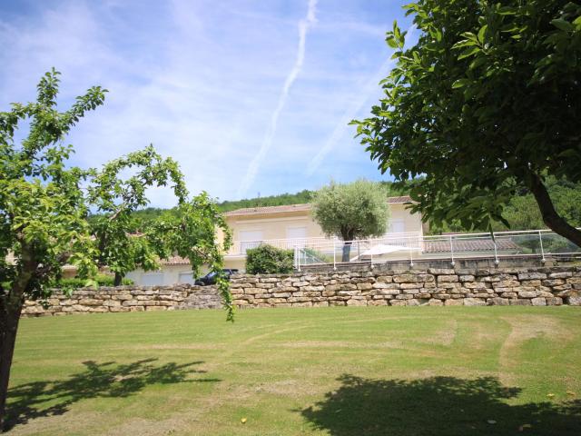 Belle Maison 258m² Saint Jean d'Aigues Vives