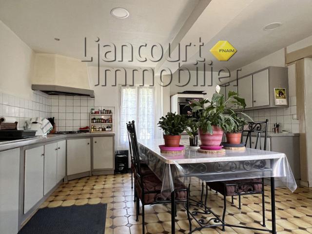 Belle maison ancienne secteur angy mouy bury 179000 EUR