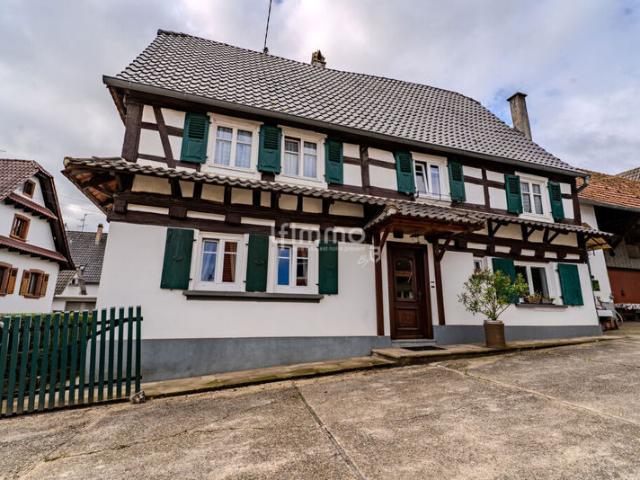 Belle maison alsacienne avec dépendance sur un terrain de 10 are