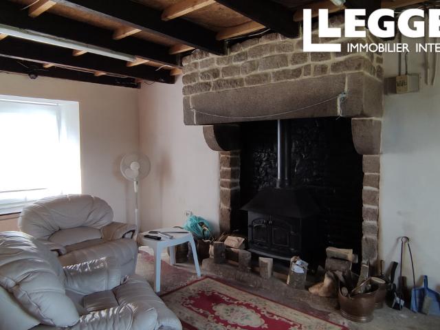 Belle maison au campagne Avec 2 chambres. Terrain 1.5 ha