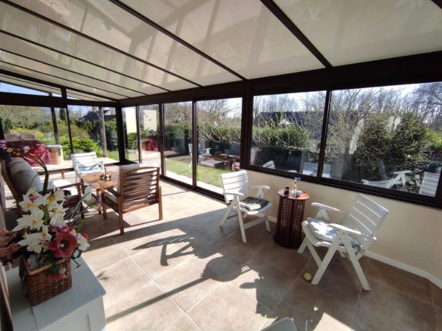 BELLE MAISON AVEC GARAGE POUR CAMPING CAR