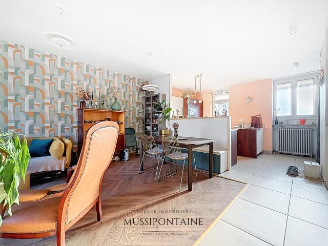 Belle maison avec jardin et terrasse