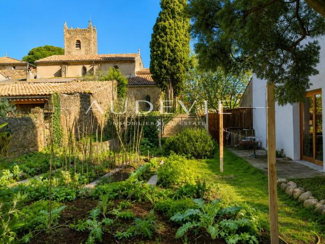 Belle maison avec jardin, proche Canal du Midi 255m² Ginestas