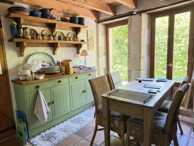 Belle maison de 3 chambres avec piscine commune 124m² Montmoreau