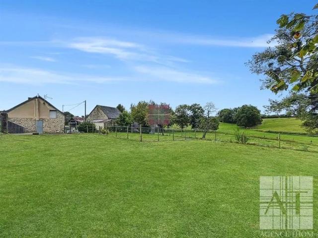 Belle maison de campagne avec dépendances