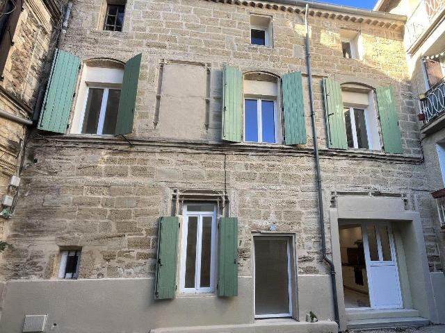 Belle maison de caractère de 200m2 avec 5 chambres en parfai. 230m² Roujan