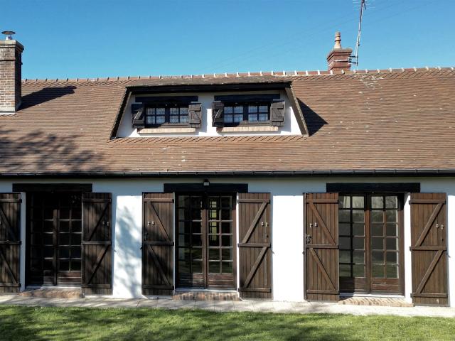 Belle Maison de Famille, 135 m² habitables sur un terrain de. 135m² Grosley sur Risle