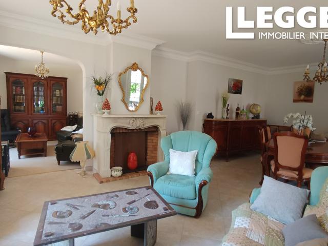 Belle maison de famille avec jardin au coeur de la Dordogne