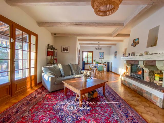 Belle maison de type 4, meublée, de plain pied à Fuveau