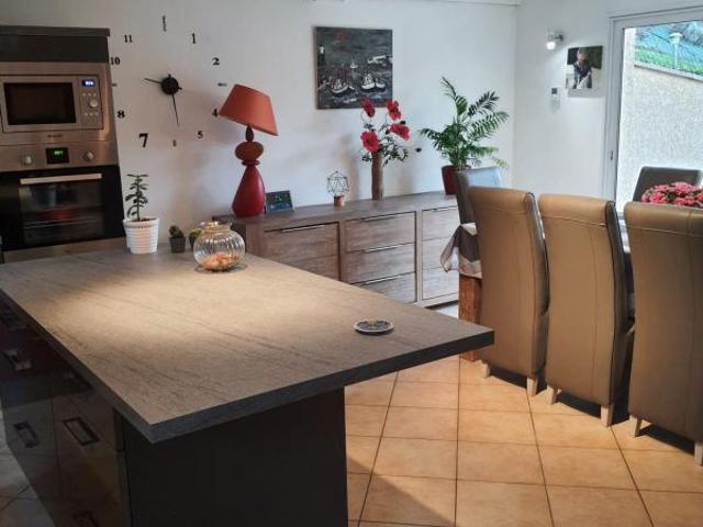 Belle maison de Type T4, Saint forgeux