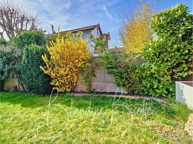 Ensemble immobilier de 2 maisons