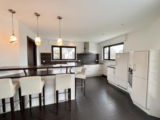 BELLE MAISON EN LOCATION MEUBLEE