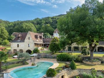 Belle maison en pierre avec piscine, Beynac, Dordogne 204m² Beynac et Cazenac