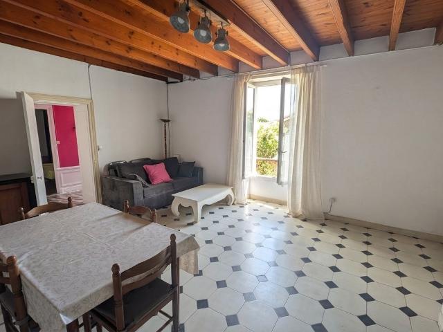Belle maison en pierre de 103 m2 MAILLE 85 MARAIS POITEVIN
