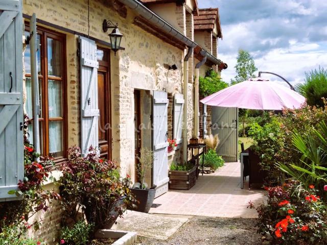 Belle Maison en Pierre 131m² Chantelle