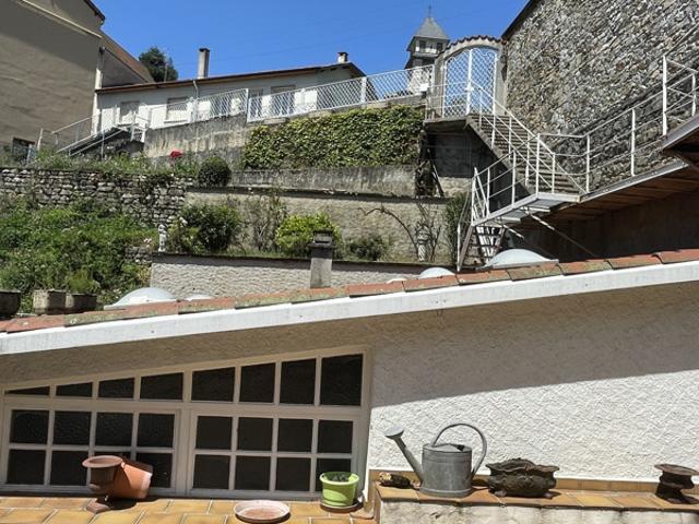 Belle maison en pierre