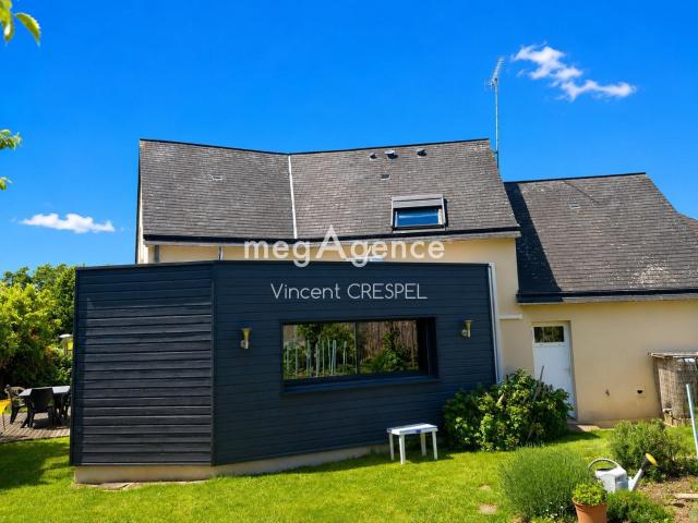 Belle maison familiale moderne à La Bazoge Montpinçon – À 5 min de Mayenne