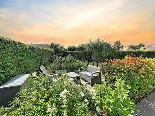 Belle maison familiale contemporaine avec très beau jardin