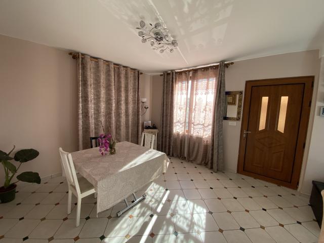 Belle Maison Familiale de 155 m2 hab. et 502 m2 de terrain !