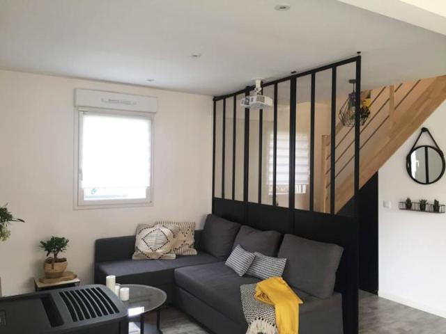 BELLE MAISON INDIVIDUELLE DE 115 M² 4 CHS SUR LA COMMUNE D ADINFER