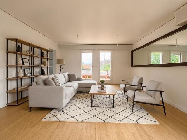Belle maison individuelle de 6 pièces / 4 CHB / 2 SDB /3 Places de parc / borne de recharge électrique